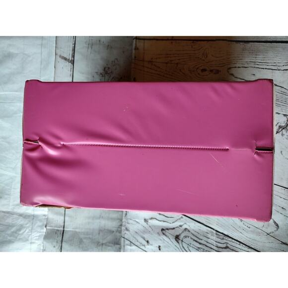 Vintage 1968 Mattel BARBIE DOLL Hot Pink Vinyl Storage Carry Case TRUNK Read - Picture 8 of 16